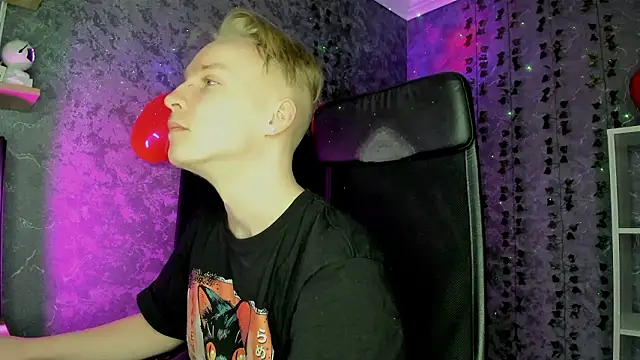 AlexxSweet online show from February 15, 6:54 am