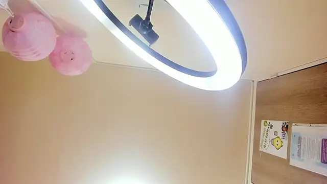 nalalye cruzz  online show from February 26, 3:10 am