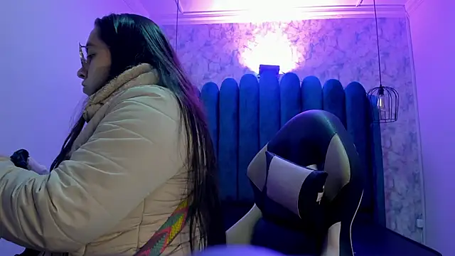 nalalye cruzz  online show from November 2, 2:36 am