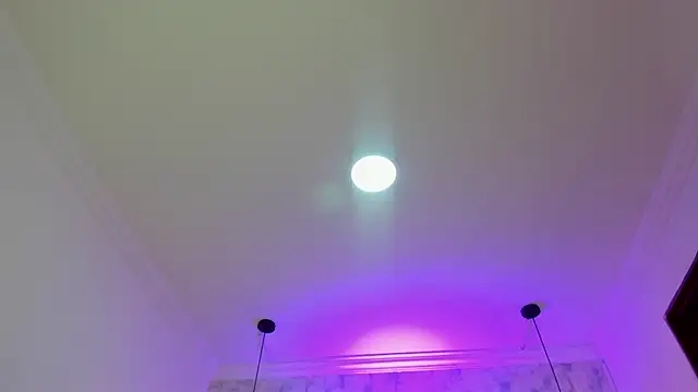 nalalye cruzz  online show from November 9, 4:22 am