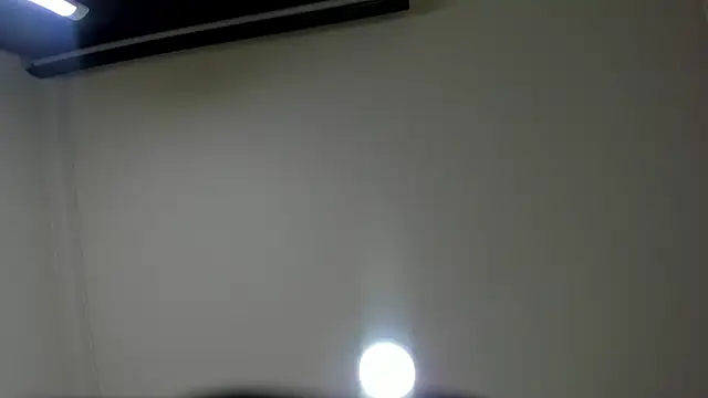 Snapshot of nalalye_cruzz_ chatting on June 14, 2:24 am nalalye cruzz online show from June 14, 2:24 am