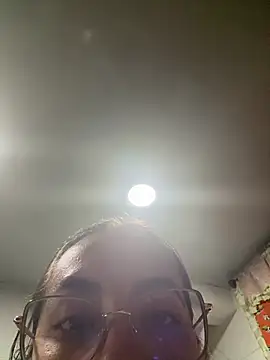 Snapshot of nalalye_cruzz_ chatting on July 6, 2:19 am nalalye cruzz online show from July 6, 2:19 am