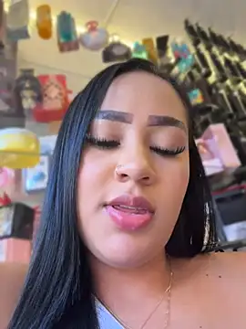 Luisa Fernandaa online show from July 14, 8:47 pm