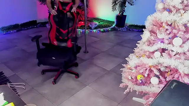 dirty-boss online show from December 22, 7:31 pm