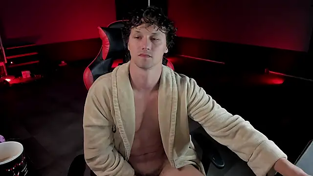Snapshot of dirty-boss chatting on June 20, 5:38 pm dirty-boss online show from June 20, 5:38 pm
