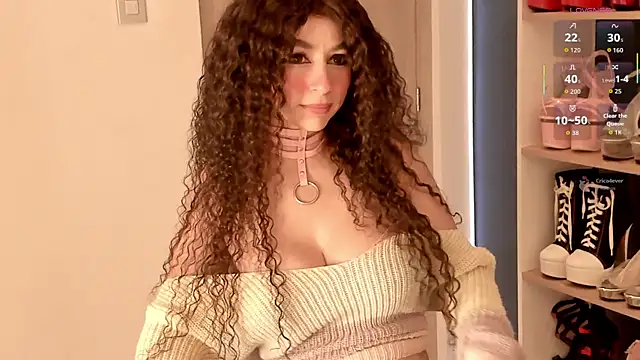 Snapshot of Orianna_reed_ chatting on June 16, 3:20 am Orianna reed online show from June 16, 3:20 am