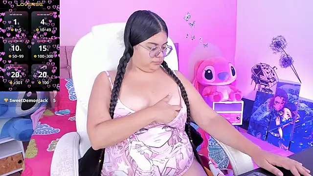 esmeralda112 online show from June 24, 7:46 pm