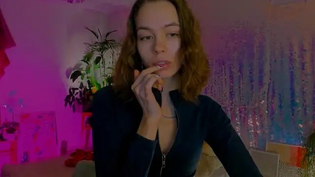 poli   online show from December 21, 12:31 am