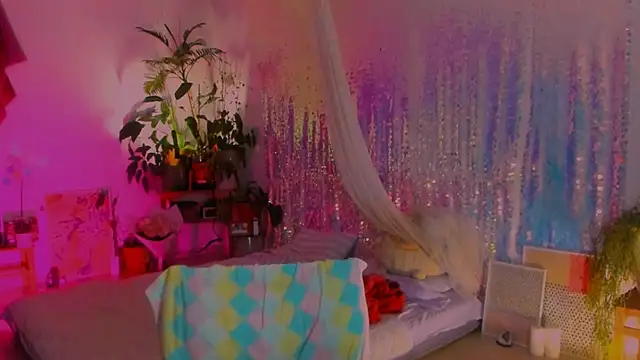 poli   online show from January 11, 12:12 am