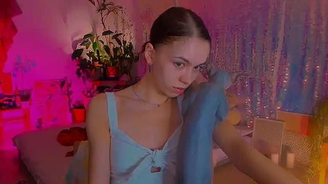 poli   online show from January 26, 10:13 pm