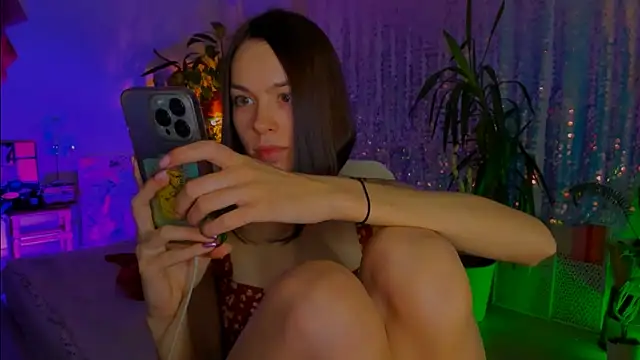 poli   online show from December 3, 2:59 pm