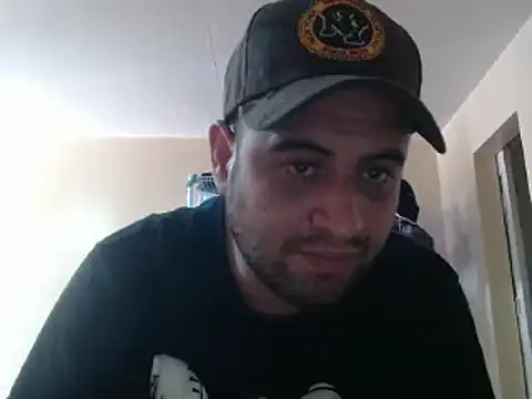 Snapshot of alphaswitchard chatting on December 20, 5:51 pm alphaswitchard online show from December 20, 5:51 pm