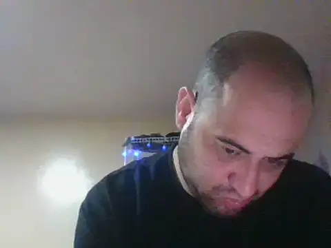 Snapshot of alphaswitchard chatting on December 21, 3:58 am alphaswitchard online show from December 21, 3:58 am