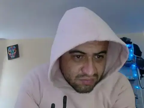 Snapshot of alphaswitchard chatting on December 21, 9:36 pm alphaswitchard online show from December 21, 9:36 pm