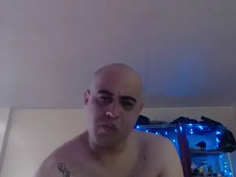 Snapshot of alphaswitchard chatting on January 23, 1:45 pm alphaswitchard online show from January 23, 1:45 pm