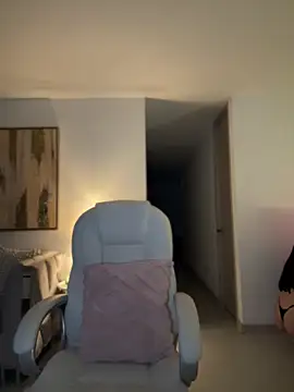 Im Valentina online show from December 16, 11:10 pm