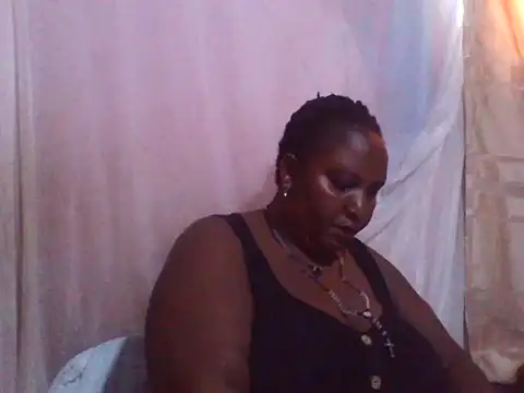 Snapshot of big_clits chatting on October 13, 1:44 pm big clits online show from October 13, 1:44 pm