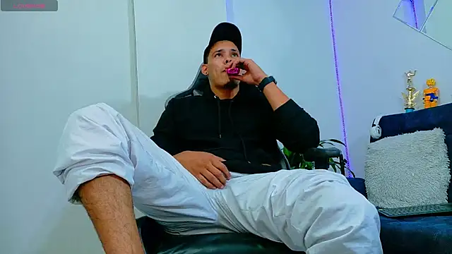 rick03 leto online show from December 20, 11:56 pm