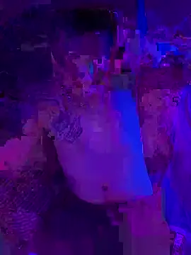 Snapshot of bugboy chatting on March 20, 7:24 am bugboy online show from March 20, 7:24 am