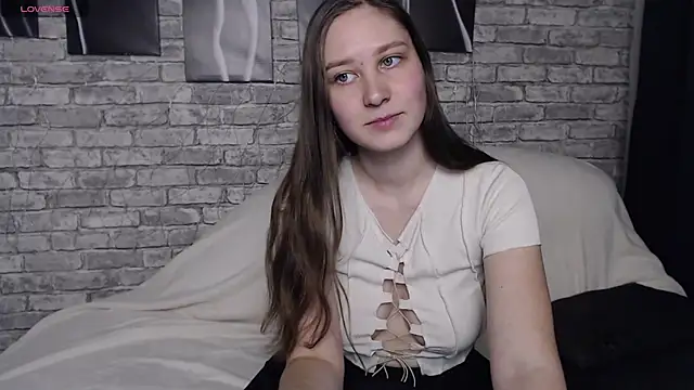 Snapshot of MollyBrams chatting on December 12, 3:59 pm MollyBrams online show from December 12, 3:59 pm