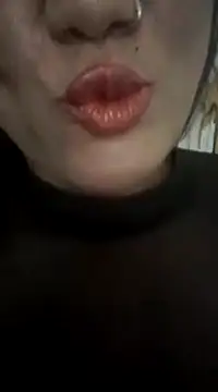 Snapshot of Indianpleasure300 chatting on December 9, 6:12 am Indianpleasure300 online show from December 9, 6:12 am