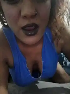 Snapshot of Indianpleasure300 chatting on February 7, 6:13 pm Indianpleasure300 online show from February 7, 6:13 pm