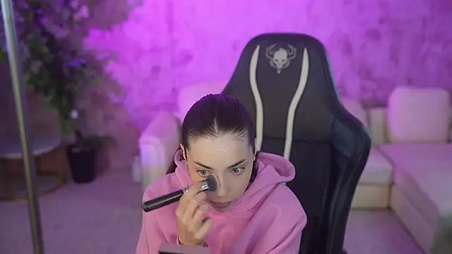 Kate054 online show from December 15, 8:07 am