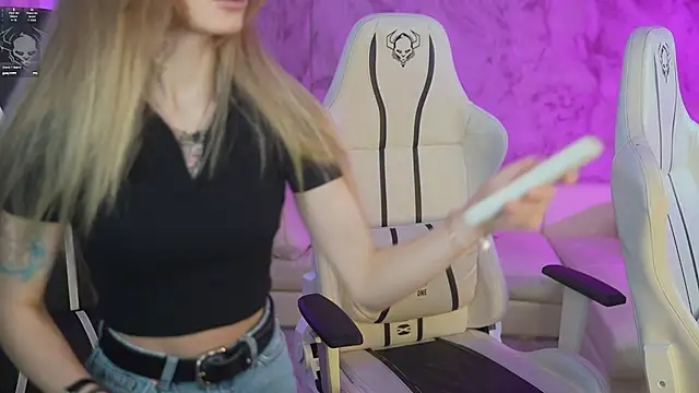 Kisasolo online show from March 5, 4:02 pm