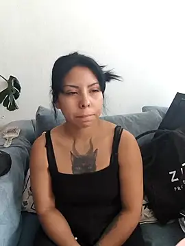 Snapshot of Diosagata chatting on April 27, 6:28 pm Diosagata online show from April 27, 6:28 pm
