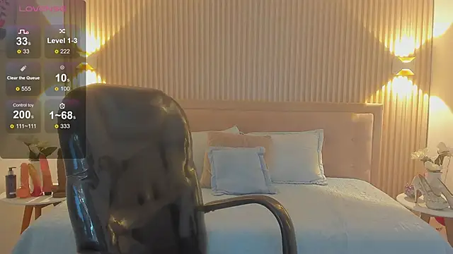 Snapshot of Sooffii_1 chatting on February 18, 2:16 am Sooffii 1 online show from February 18, 2:16 am