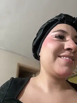 Snapshot of Sooffii_1 chatting on February 27, 2:53 am Sooffii 1 online show from February 27, 2:53 am