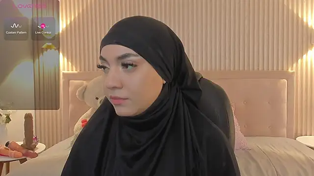 Snapshot of Sooffii_1 chatting on March 19, 5:19 am Sooffii 1 online show from March 19, 5:19 am