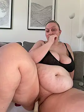 BBW Nora online show from June 30, 8:37 am