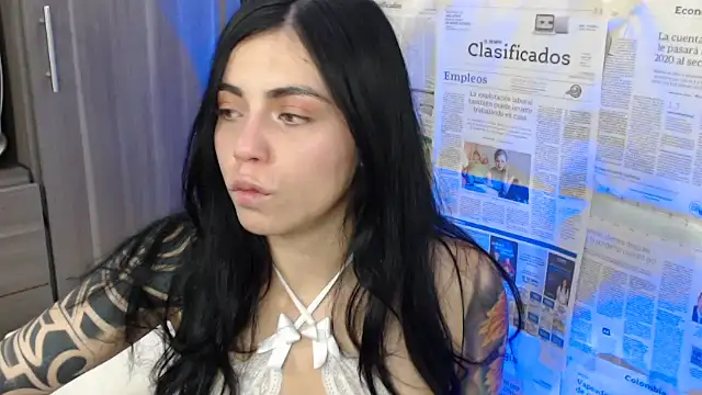 Snapshot of i_am_nina_ chatting on March 4, 1:34 am i am nina online show from March 4, 1:34 am