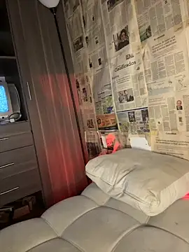 i am nina  online show from June 4, 3:34 am
