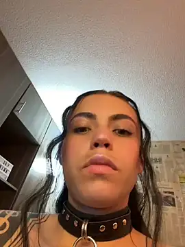 i am nina  online show from July 23, 9:24 pm
