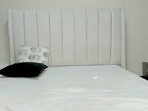 Snapshot of _heavenlysent chatting on November 13, 4:33 am heavenlysent online show from November 13, 4:33 am