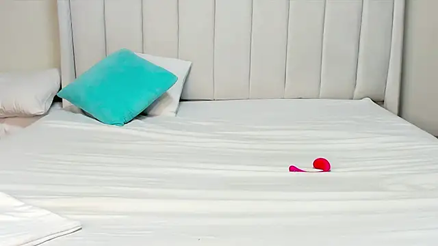  heavenlysent online show from February 5, 3:33 am