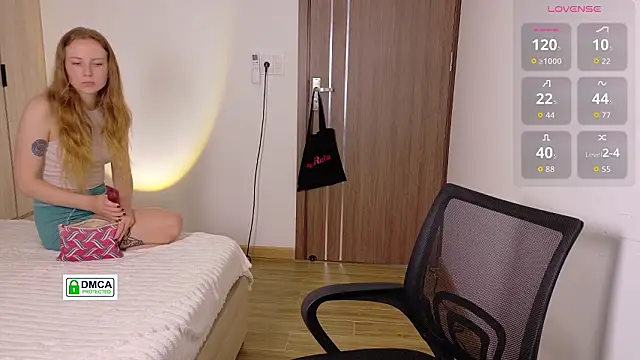 Snapshot of RedFires chatting on March 2, 6:03 am RedFires online show from March 2, 6:03 am