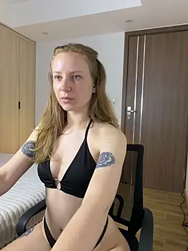 Snapshot of RedFires chatting on March 23, 6:06 am RedFires online show from March 23, 6:06 am