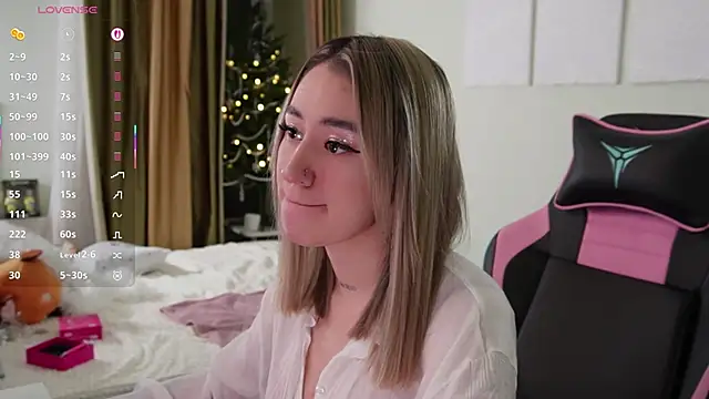 Fiona-Love online show from December 20, 5:20 pm