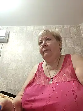 Snapshot of EffectFiona chatting on January 15, 11:19 pm EffectFiona online show from January 15, 11:19 pm