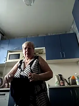 Snapshot of EffectFiona chatting on January 23, 4:30 am EffectFiona online show from January 23, 4:30 am