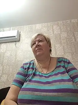 Snapshot of EffectFiona chatting on February 28, 11:23 pm EffectFiona online show from February 28, 11:23 pm