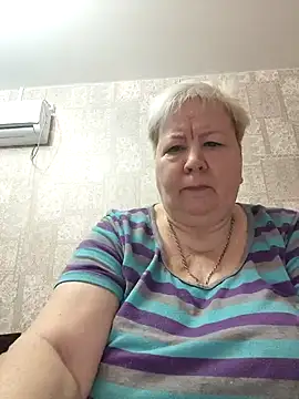 Snapshot of EffectFiona chatting on March 14, 11:22 pm EffectFiona online show from March 14, 11:22 pm