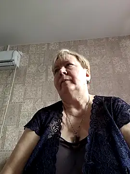 EffectFiona online show from February 26, 12:04 pm