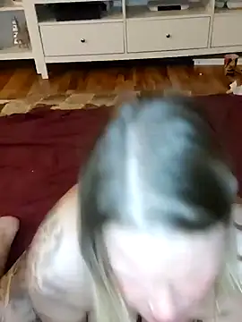 Snapshot of SexyDreamercouple89 chatting on December 14, 1:50 am SexyDreamercouple89 online show from December 14, 1:50 am