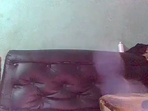 Snapshot of Gegeix chatting on December 12, 7:30 am Gegeix online show from December 12, 7:30 am