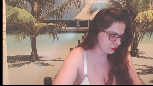 Snapshot of Queen__Natasha chatting on January 6, 9:39 pm Queen Natasha online show from January 6, 9:39 pm