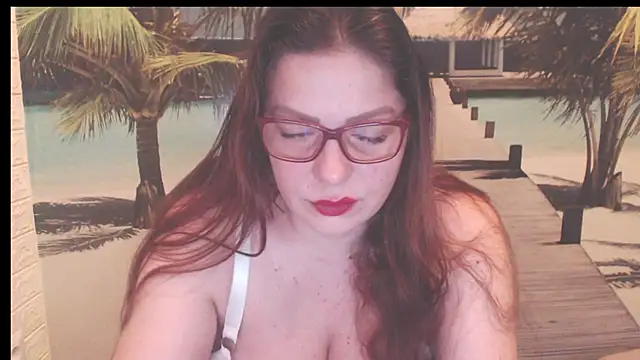 Snapshot of Queen__Natasha chatting on January 16, 10:25 pm Queen Natasha online show from January 16, 10:25 pm